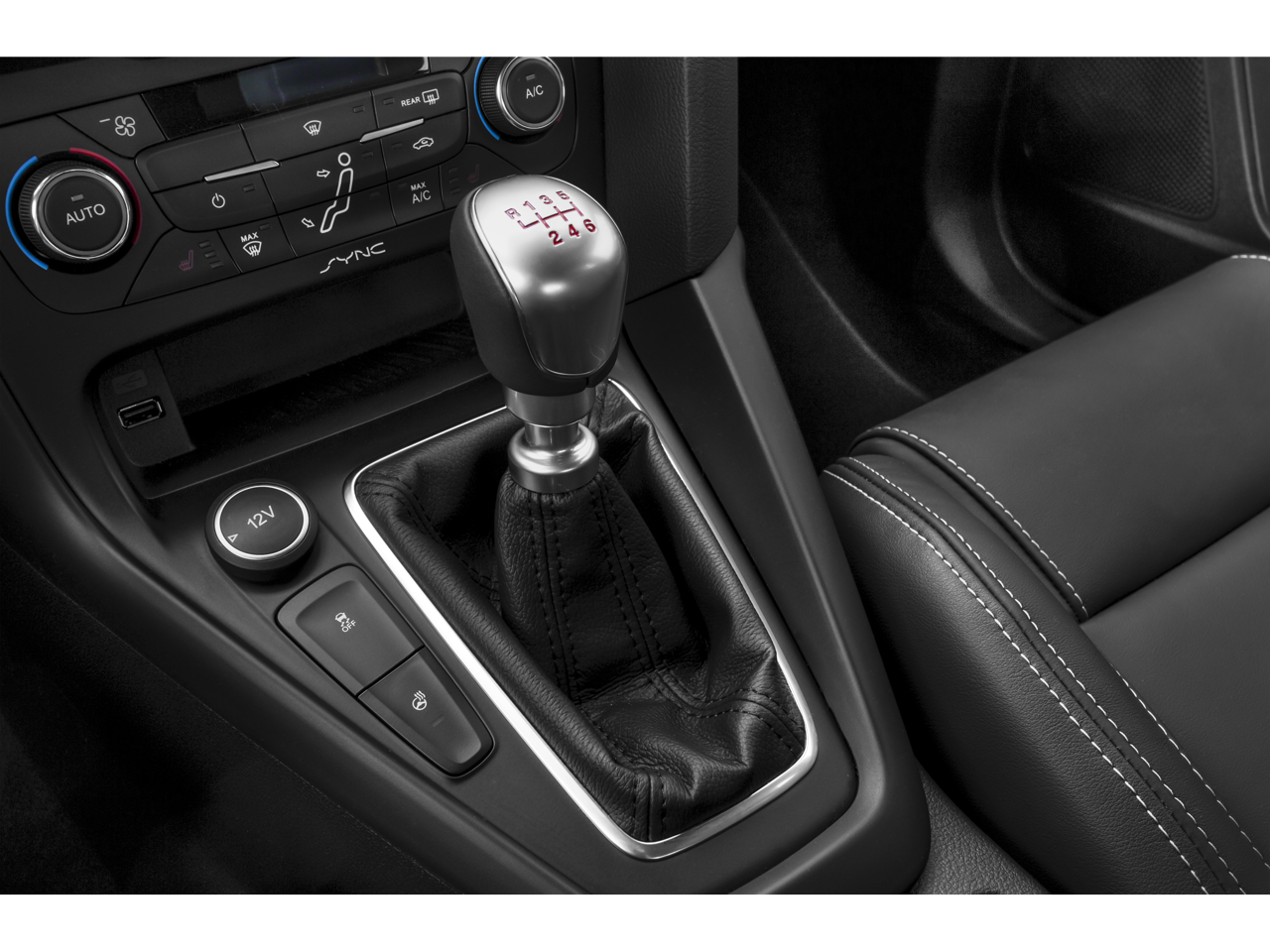 2015 Ford Focus ST Voice-Activated Navigation