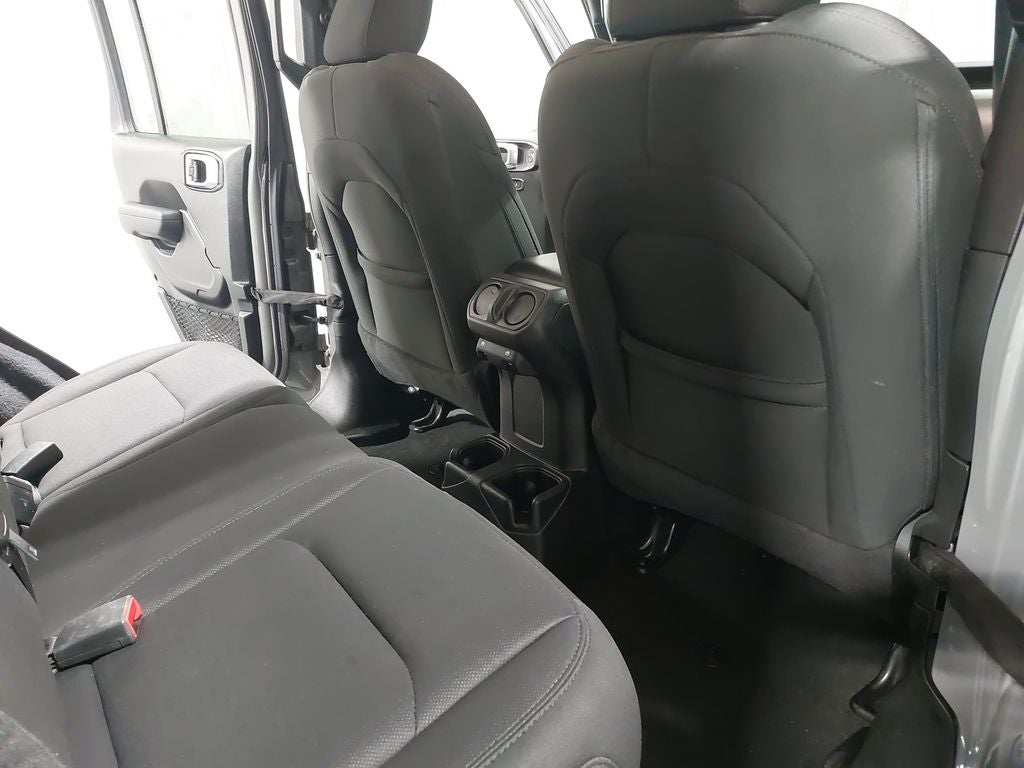 2022 Jeep Wrangler Unlimited Willys