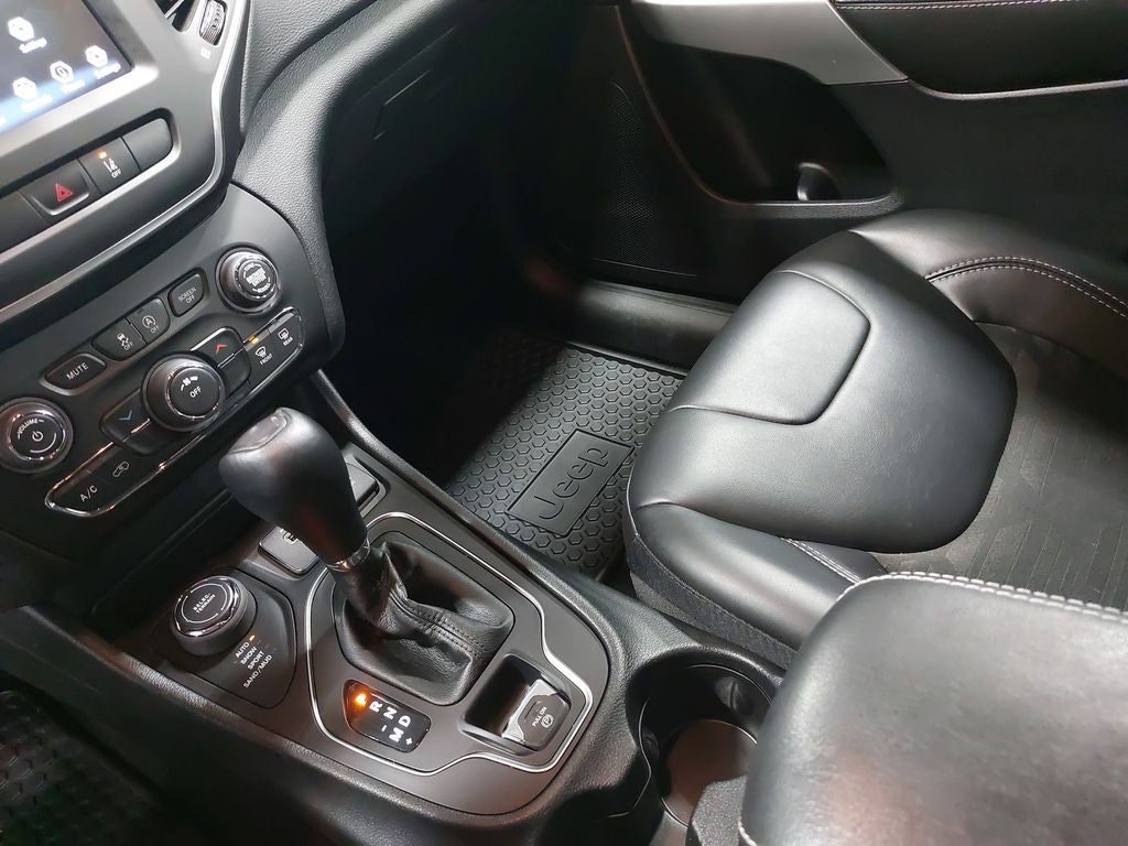 2022 Jeep Cherokee X