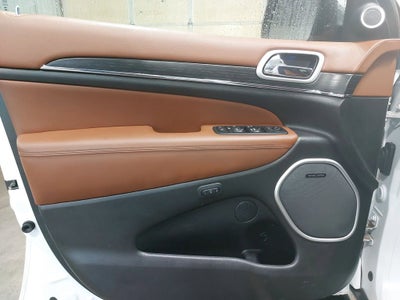 2019 Jeep Grand Cherokee Summit