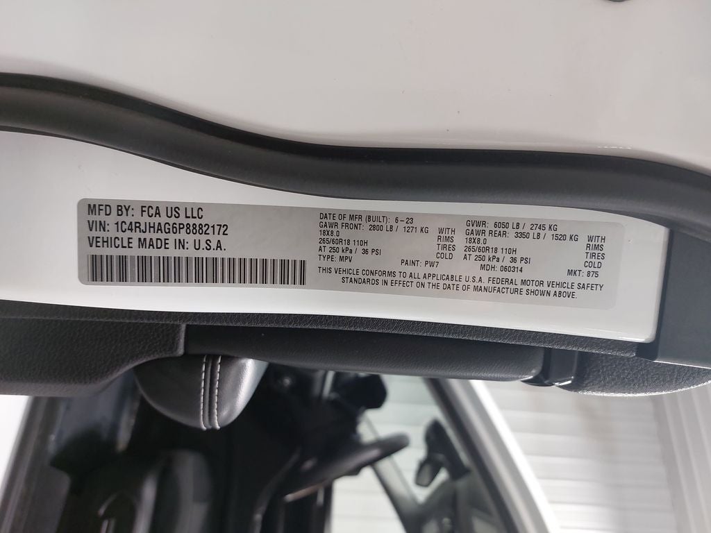 2023 Jeep Grand Cherokee Laredo