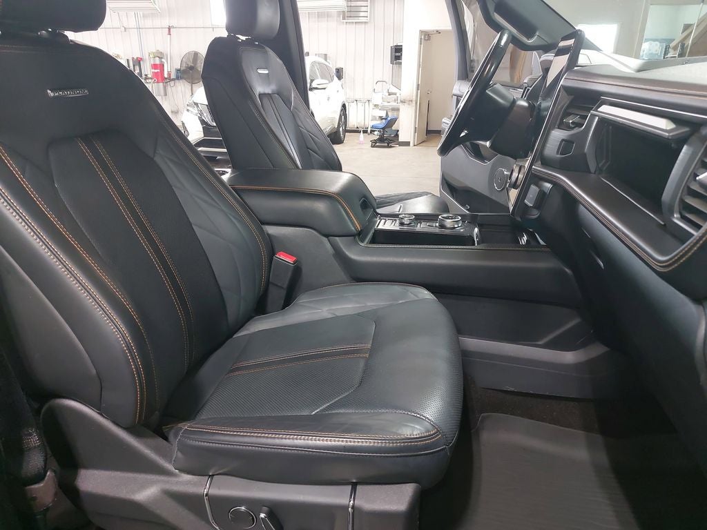 2023 Ford Expedition Max Platinum