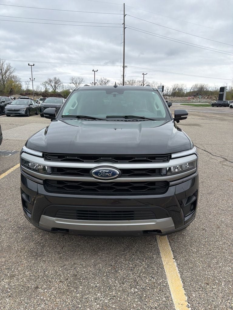 2024 Ford Expedition XLT
