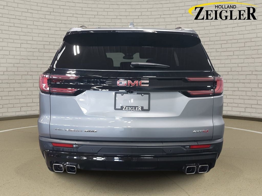 2025 GMC Acadia AT4
