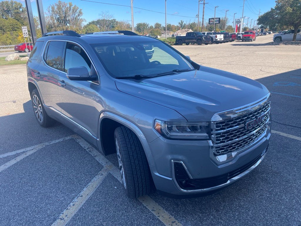 2023 GMC Acadia Denali