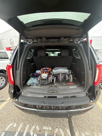 2021 GMC Yukon XL AT4