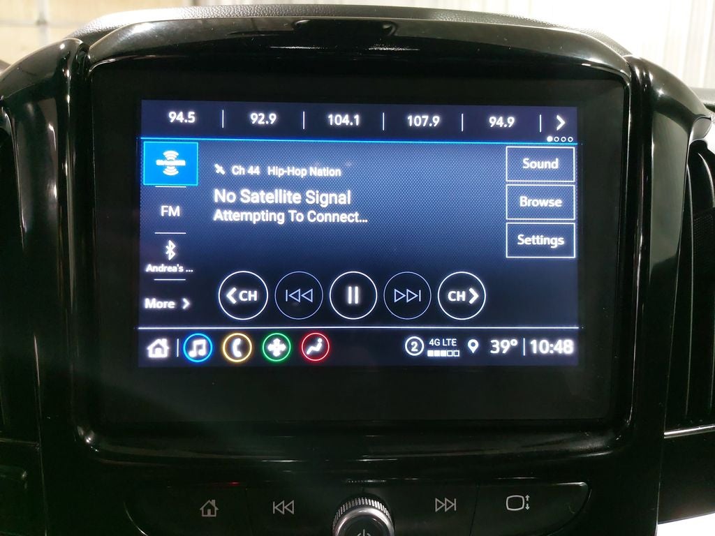 2022 Chevrolet Traverse LT Leather