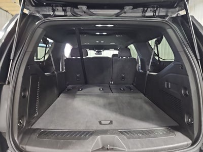 2023 Chevrolet Suburban LS