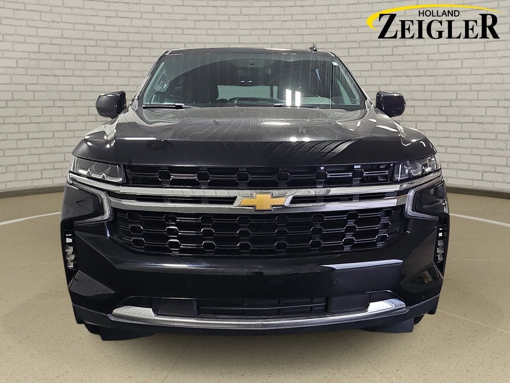 2023 Chevrolet Suburban LS