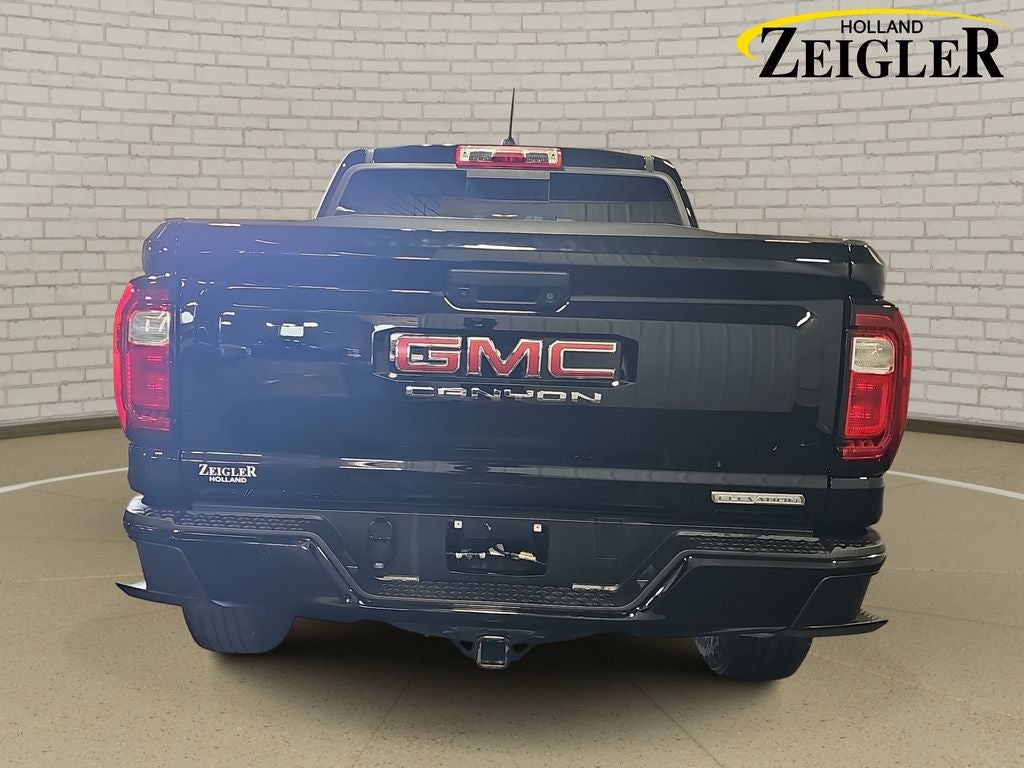 2024 GMC Canyon Elevation