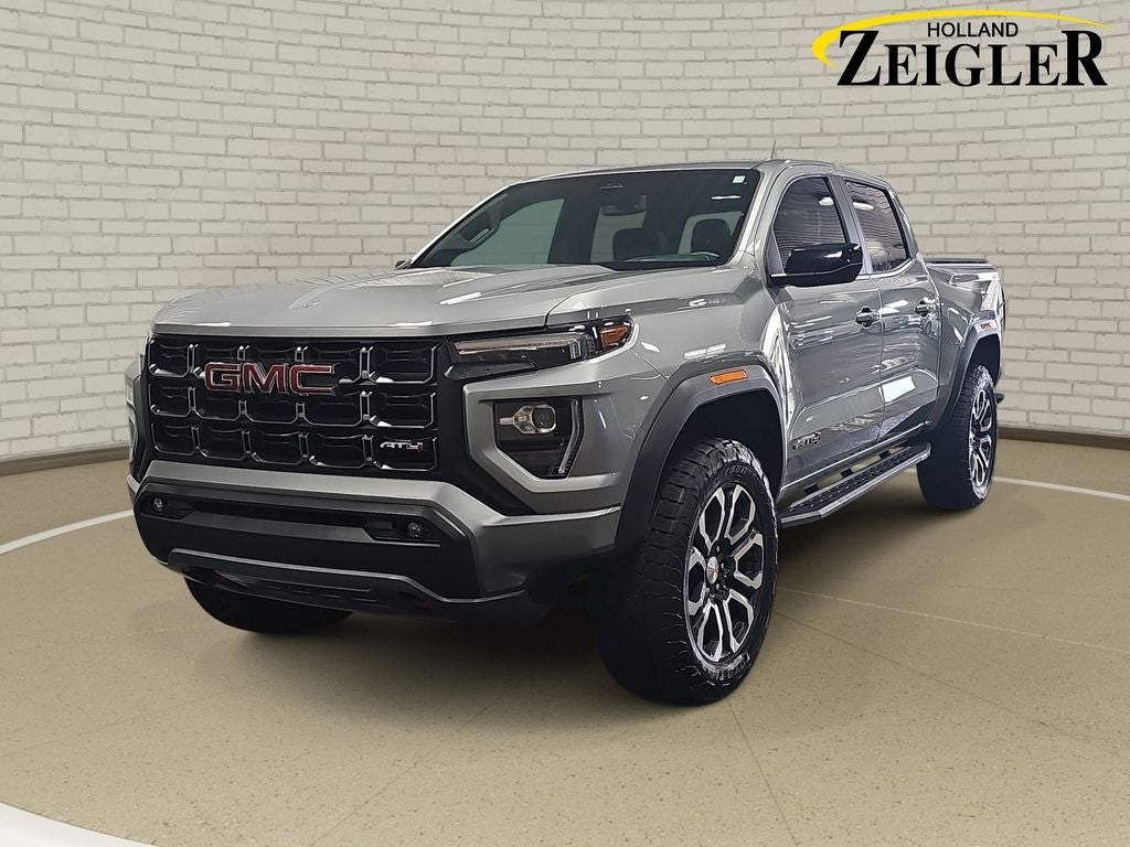2024 GMC Canyon AT4