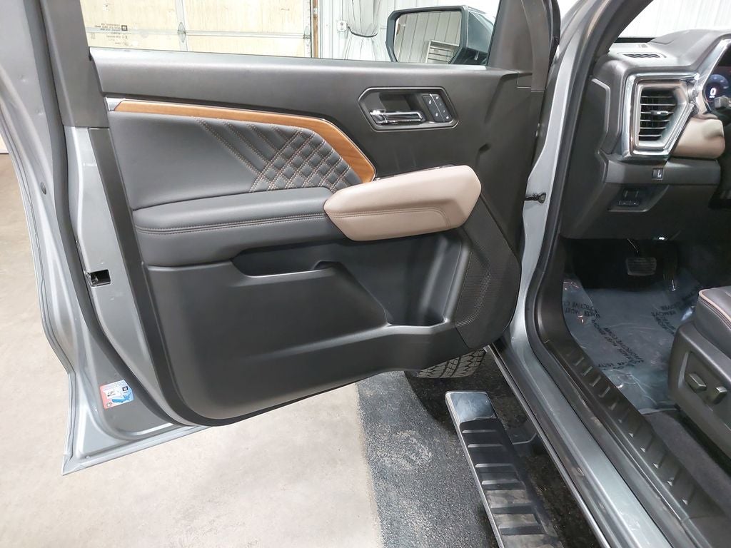2024 GMC Canyon Denali