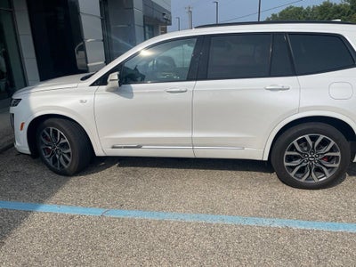 2023 Cadillac XT6 Sport