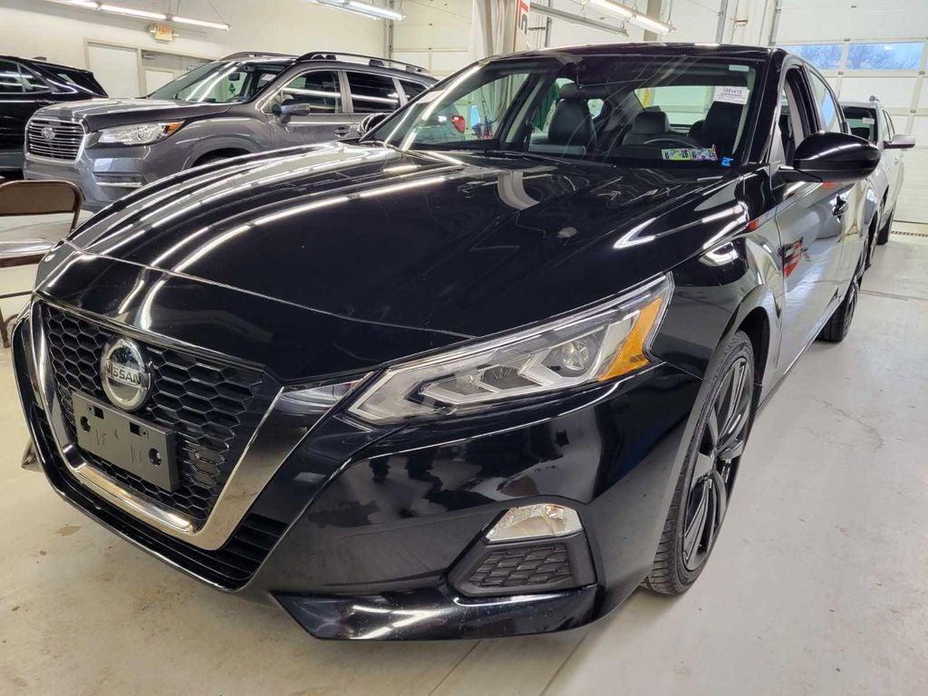 2022 Nissan Altima 2.5 SR