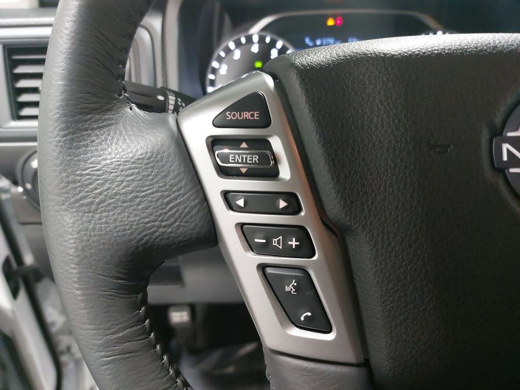 2024 Nissan Titan SV