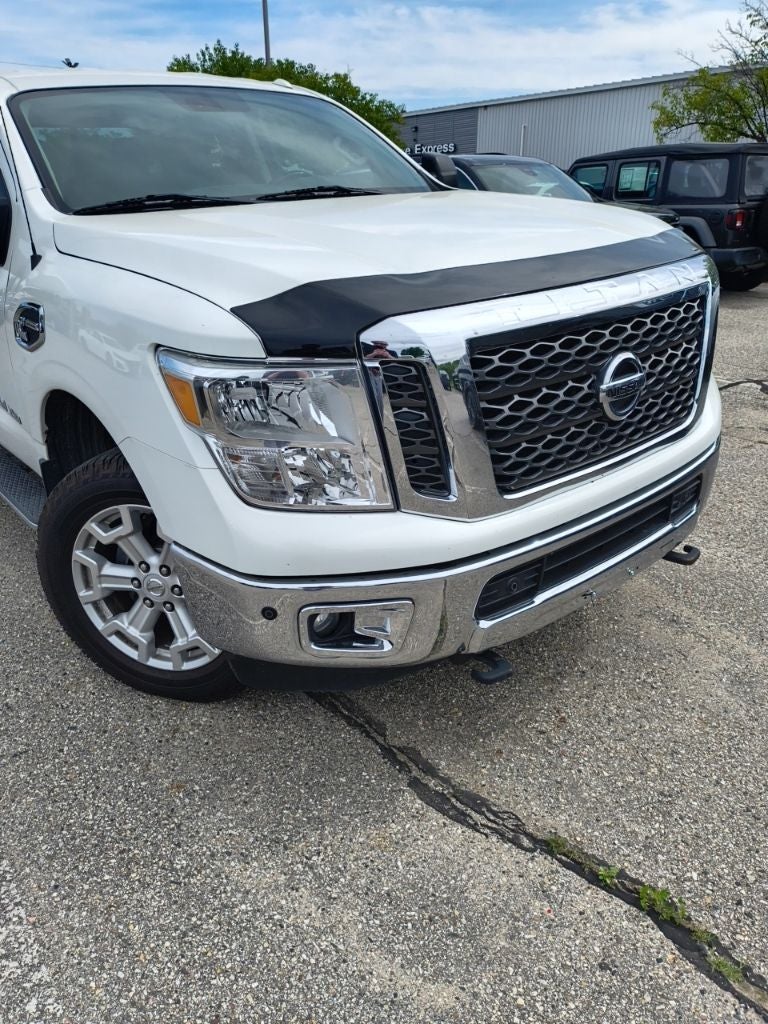 2017 Nissan Titan XD SV