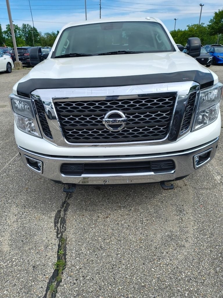 2017 Nissan Titan XD SV