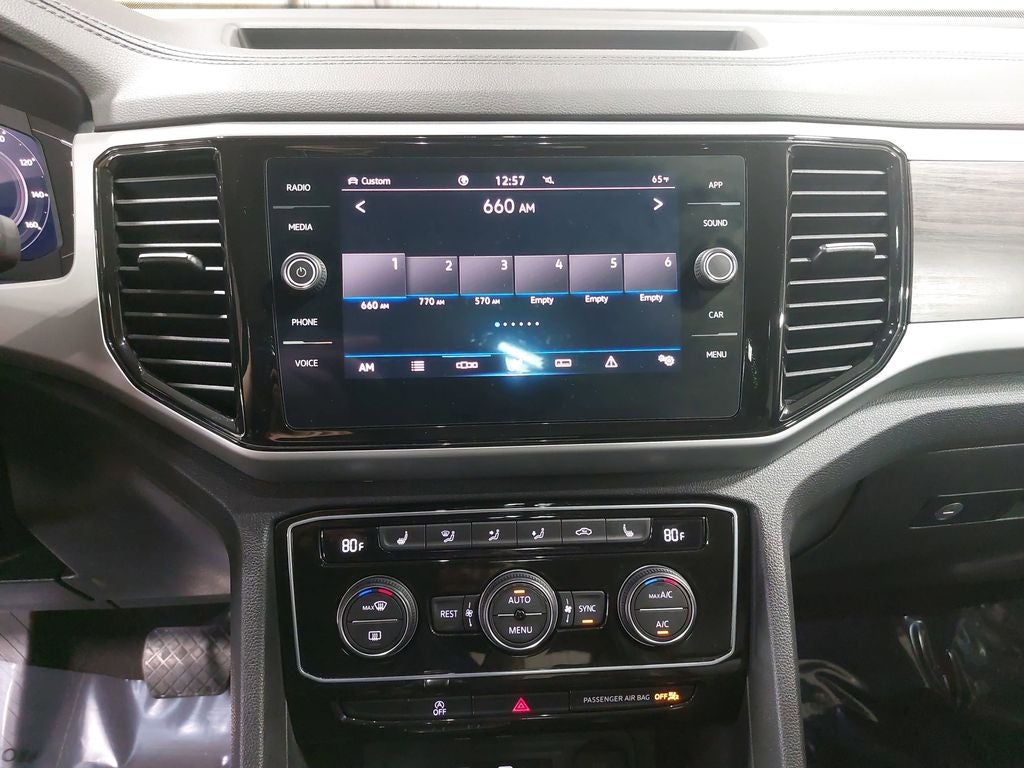 2022 Volkswagen Atlas 3.6L V6 SE w/Technology