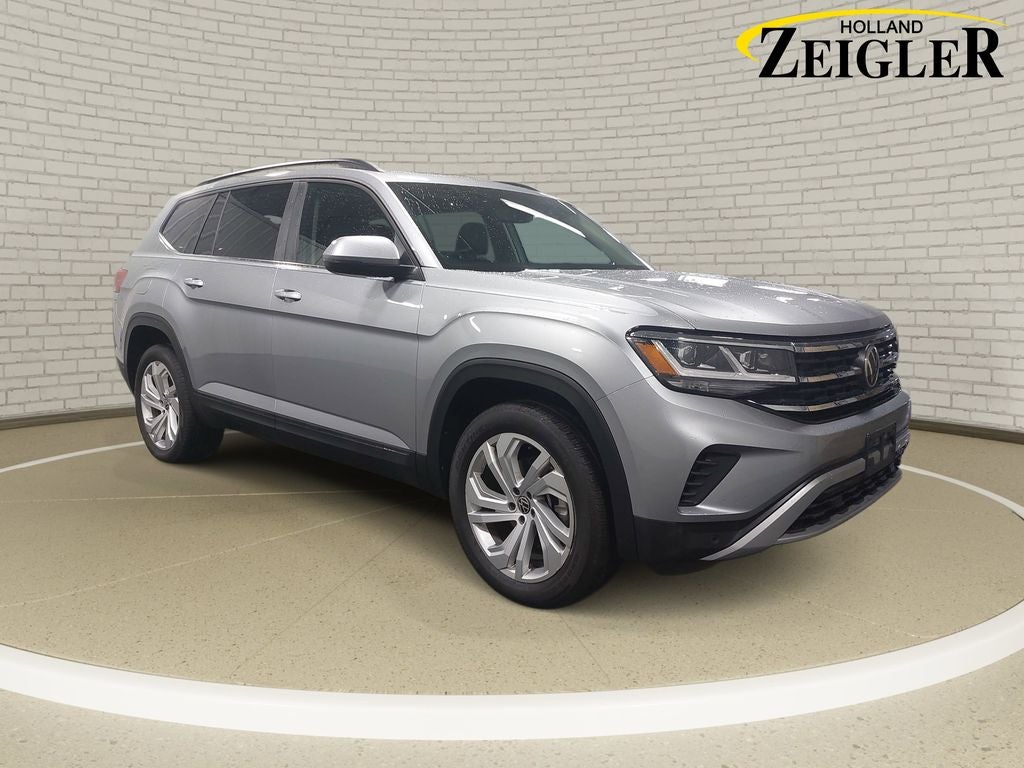 2022 Volkswagen Atlas 3.6L V6 SE w/Technology