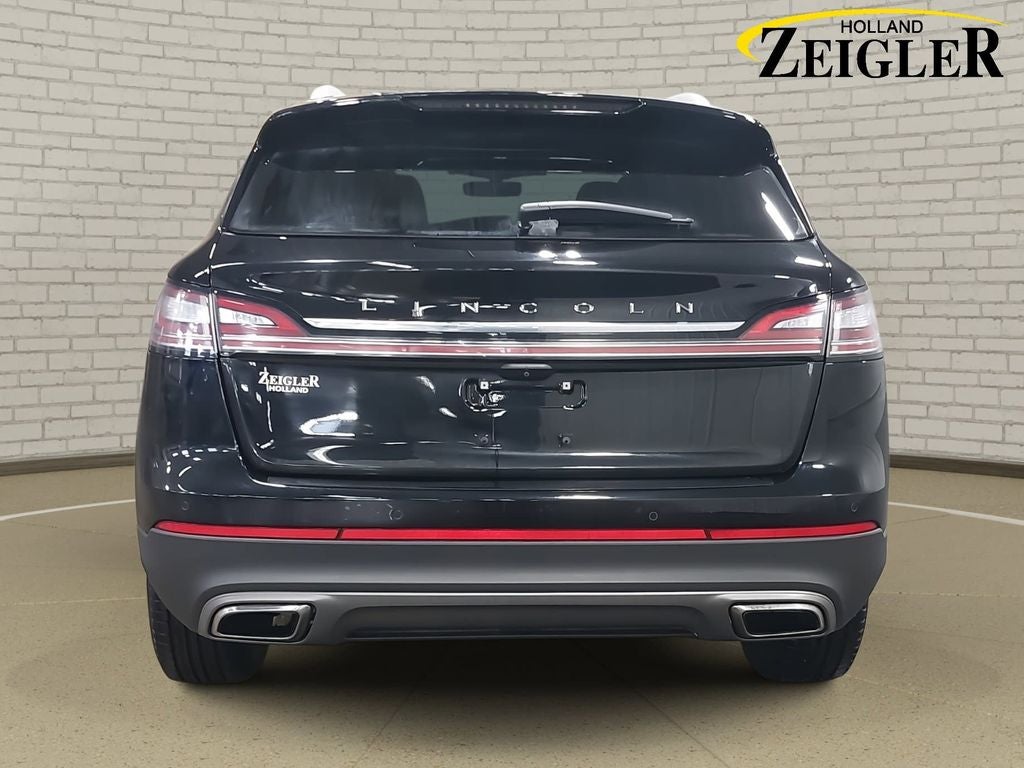 2022 Lincoln Nautilus Reserve