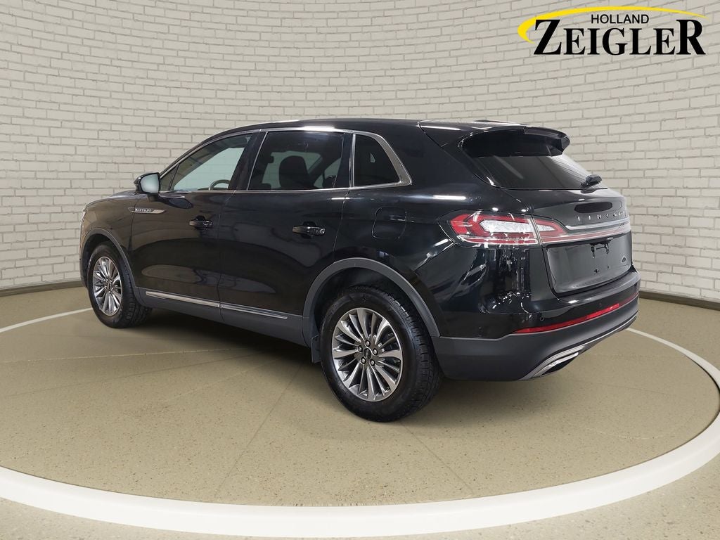 2022 Lincoln Nautilus Reserve