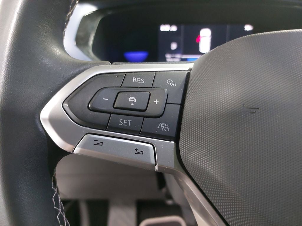 2023 Volkswagen Taos 1.5T SE