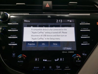 2019 Toyota Camry Hybrid XLE