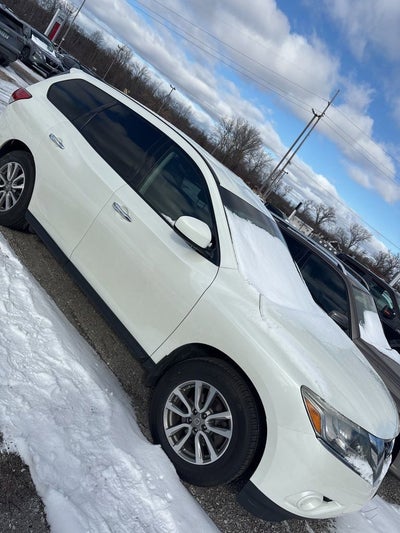 2015 Nissan Pathfinder S