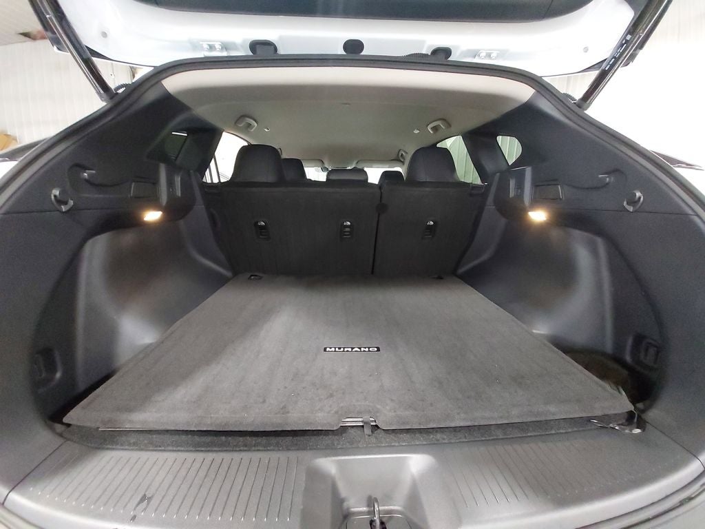 2025 Nissan Murano SV