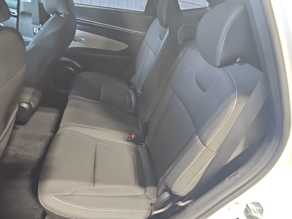 2023 Hyundai TUCSON SE