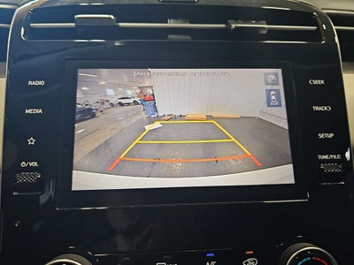 2023 Hyundai TUCSON SE