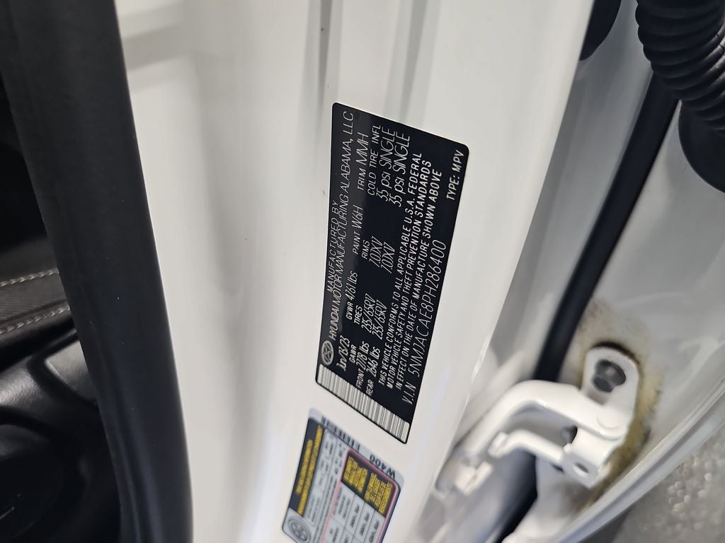 2023 Hyundai TUCSON SE
