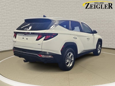 2023 Hyundai TUCSON SE