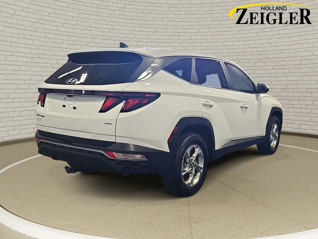 2023 Hyundai TUCSON SE