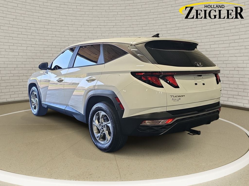 2023 Hyundai TUCSON SE