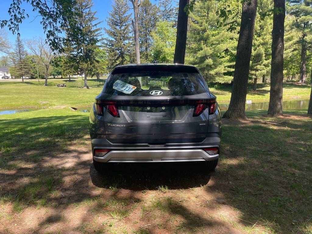 2026 Hyundai TUCSON SE