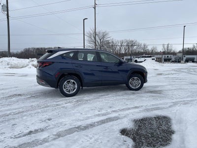 2026 Hyundai TUCSON SE