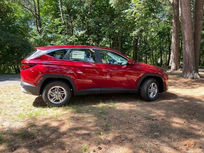 2026 Hyundai TUCSON SE