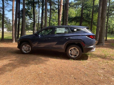 2026 Hyundai TUCSON SE