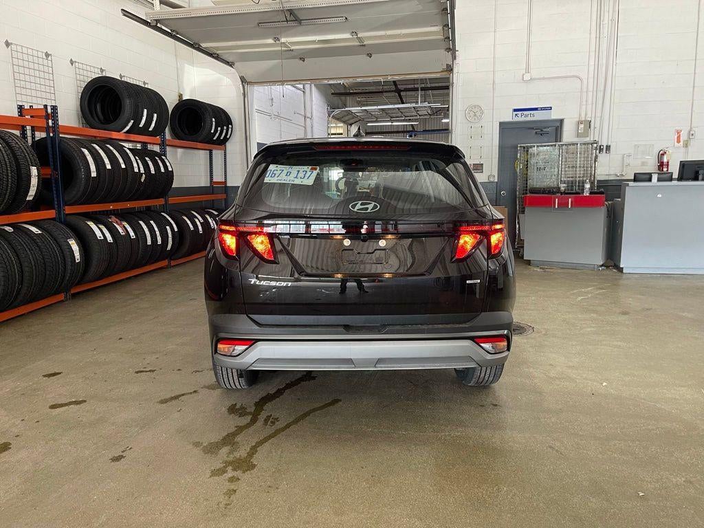 2026 Hyundai TUCSON SE