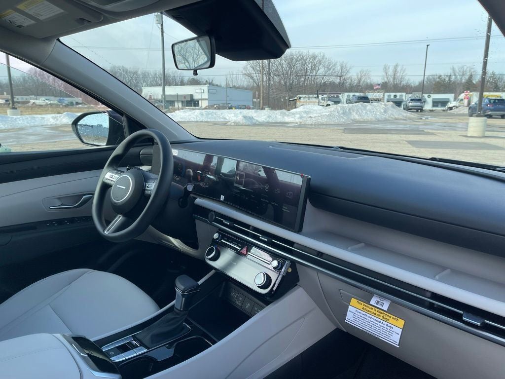 2026 Hyundai TUCSON SEL