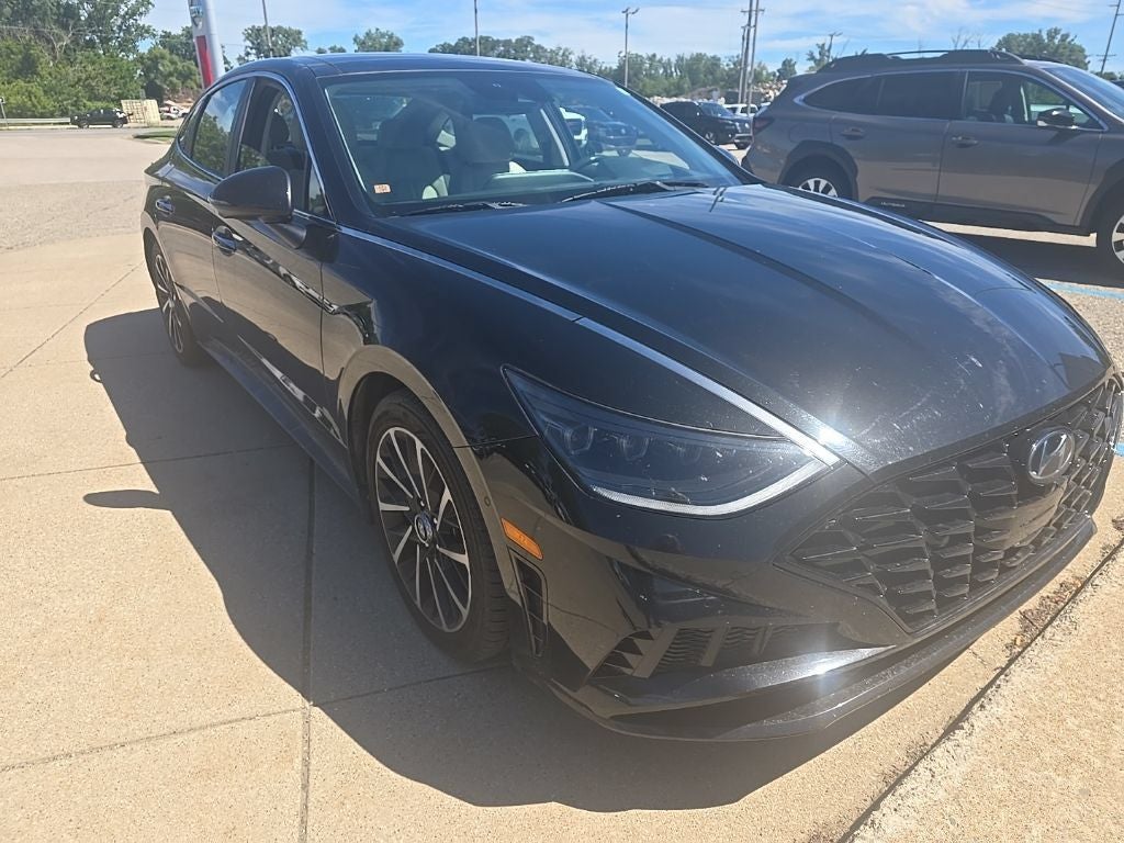 2021 Hyundai SONATA Limited