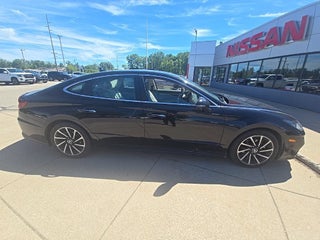 2021 Hyundai SONATA Limited