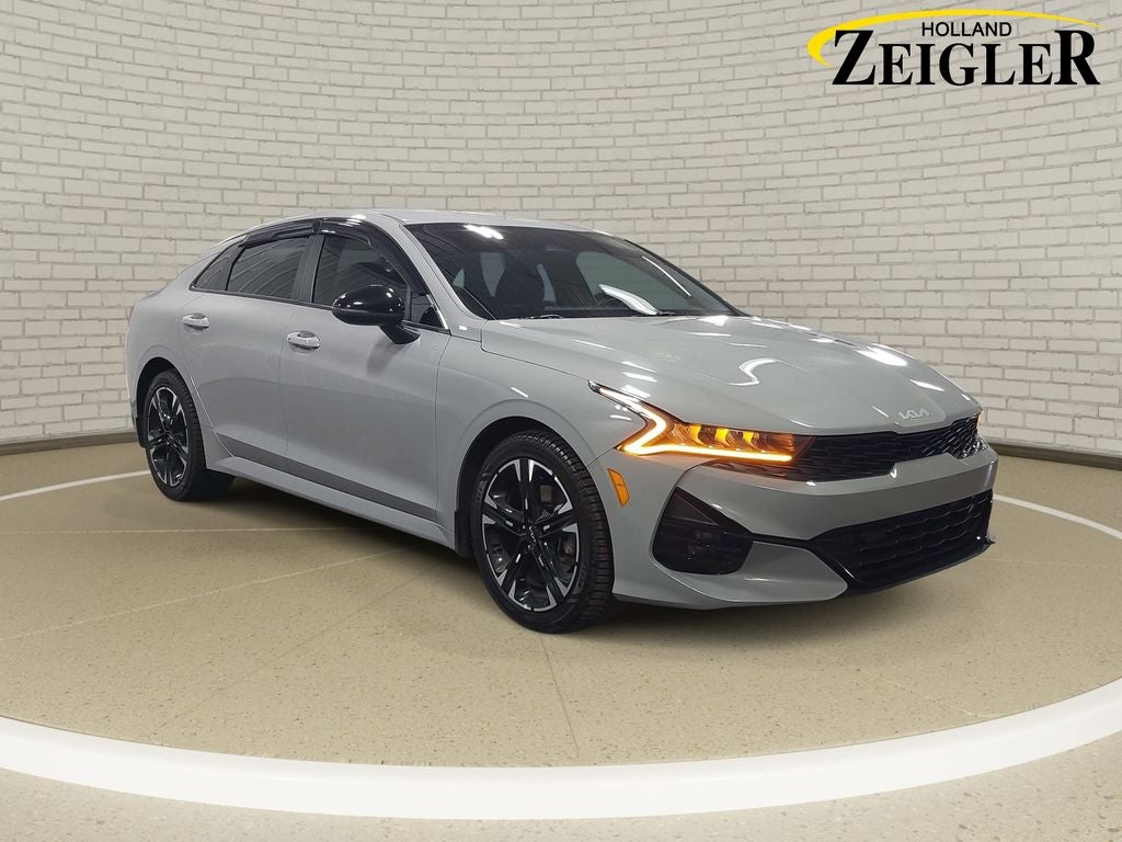 2022 Kia K5 GT-Line