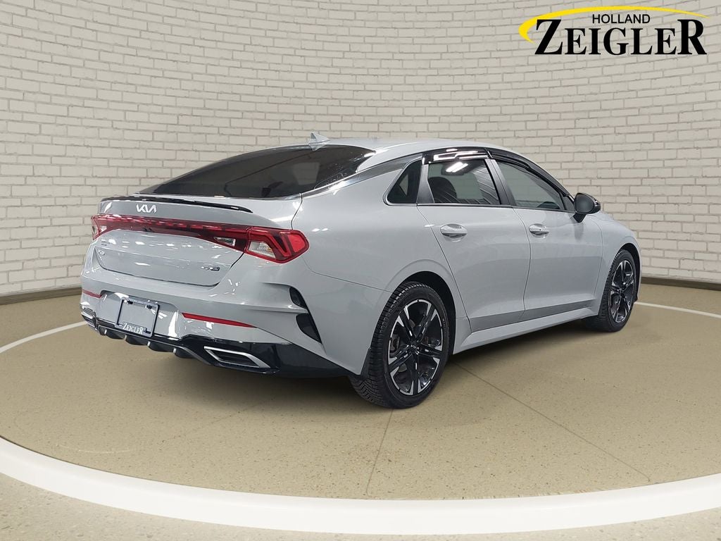2022 Kia K5 GT-Line