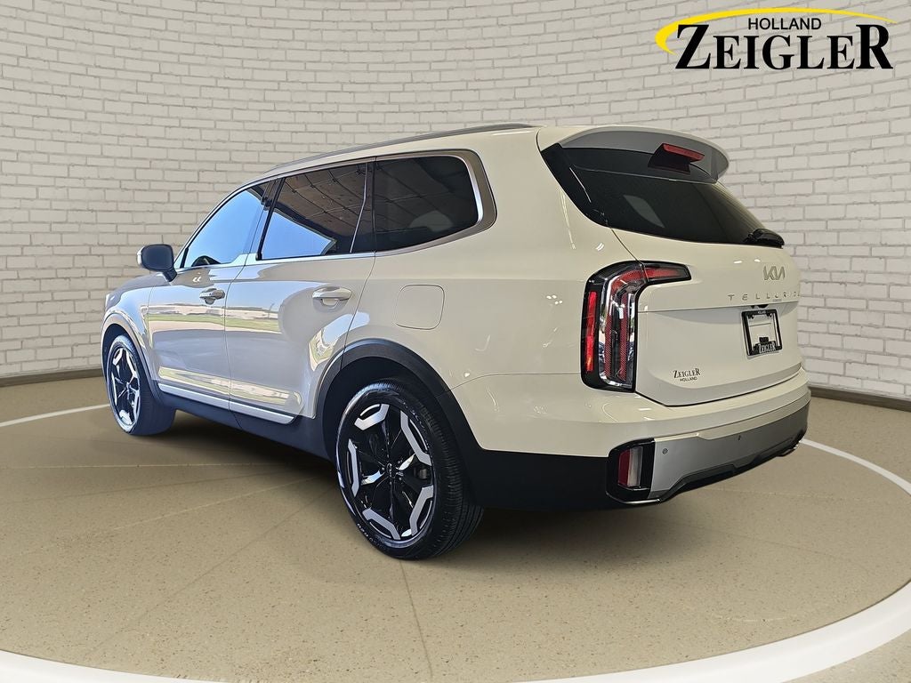 2023 Kia Telluride EX