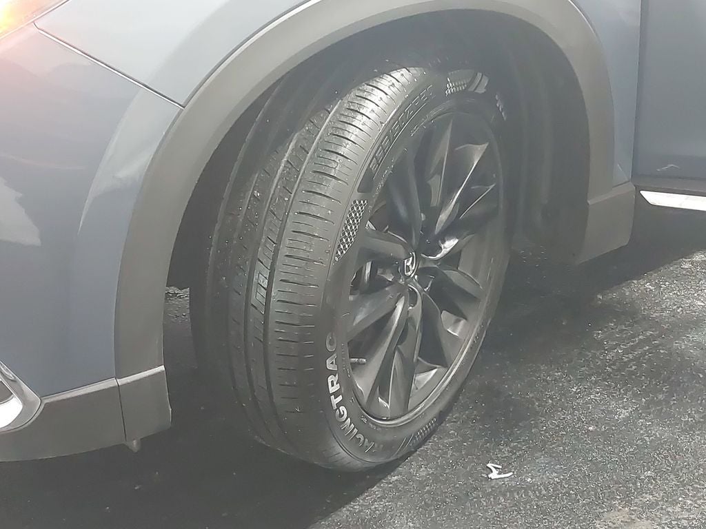 2023 Mazda Mazda CX-9 Carbon Edition