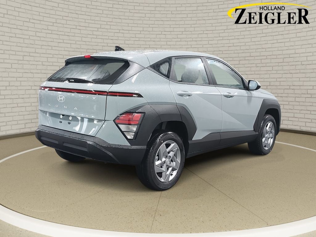 2026 Hyundai KONA SE