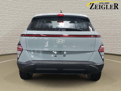 2026 Hyundai KONA SE