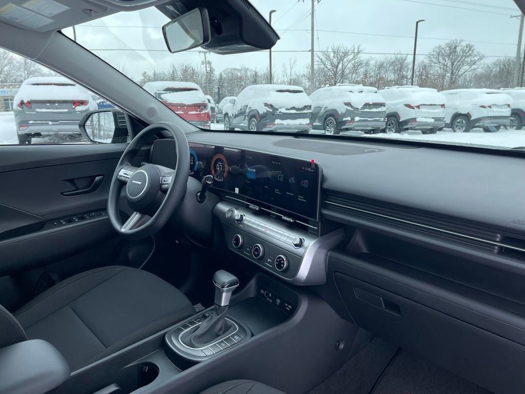 2026 Hyundai KONA SE